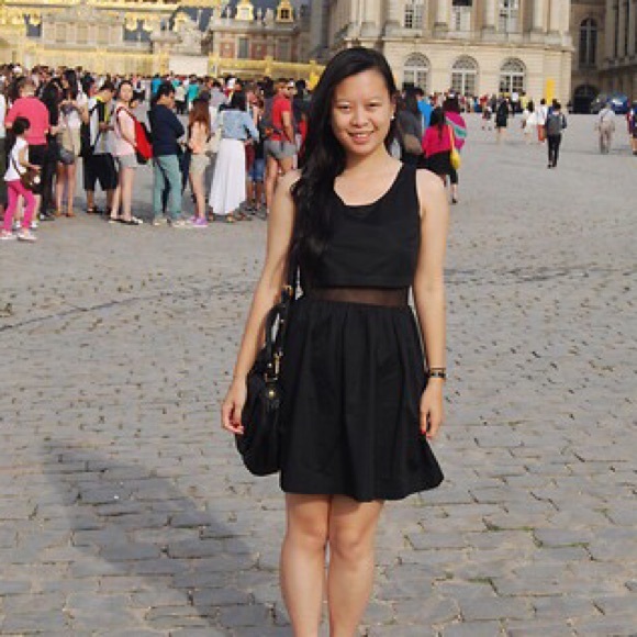 Aritzia Talula Aventura Dress - Picture 2 of 3